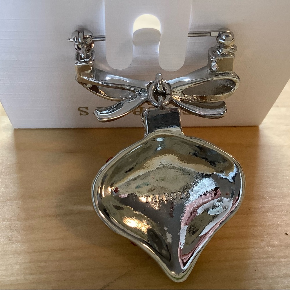 Silver Tone Talbots Bow Ornament Brooch With Red, Clear Rhinestones New Vintage - Picture 6 of 6